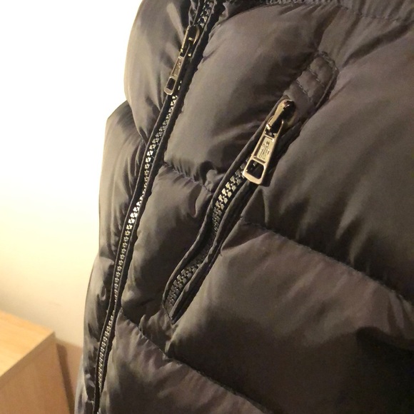 Moncler Navy Blue Winter Kids Jacket. - Picture 4 of 8